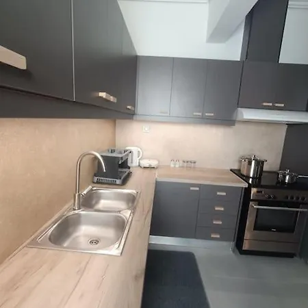 Apartment House Of Diamond Kirra
